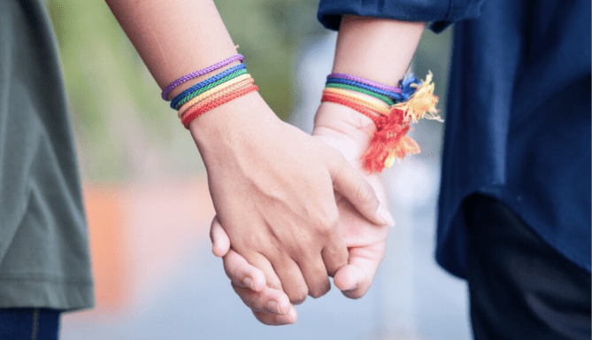 LGBTQガイドブック配信