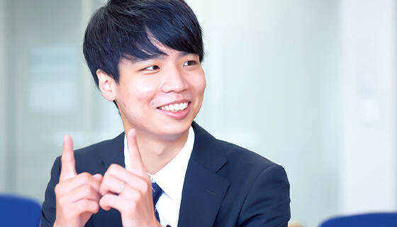 インタビュー画像