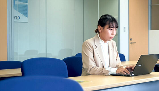 インタビュー画像