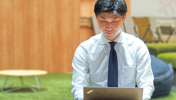 インタビュー画像